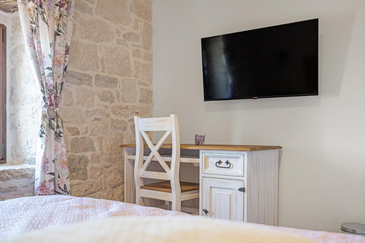 Stone House Dijana Istria Sveti Lovrec Villa Sveti Lovreč Pazenatički Buitenkant foto